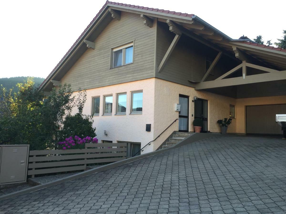 Doppelzimmer "Waldhutte" บิสชอฟไมส์ ภายนอก รูปภาพ